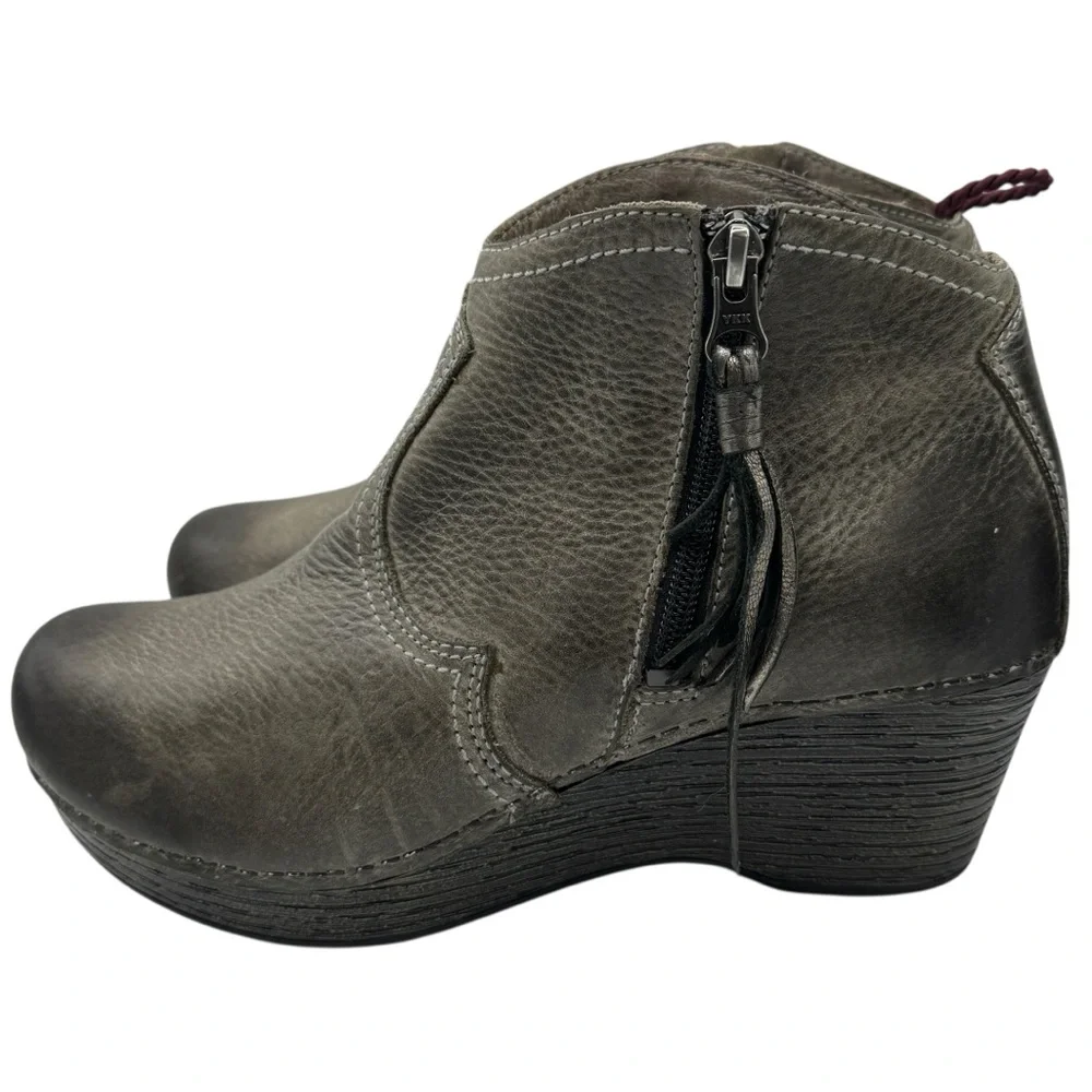 Dansko Women’s Gray Leather Ankle Boots with Tassel Zip - Size 39/ US 8.5-9